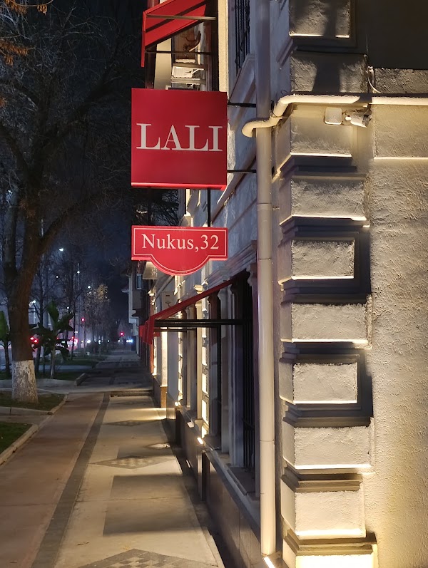 LALI Fashion House 1