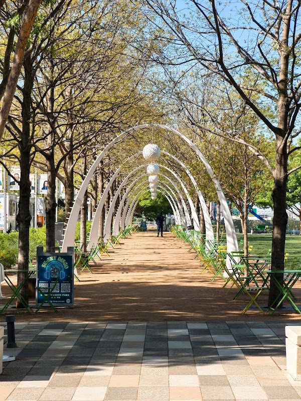 Klyde Warren Park 2