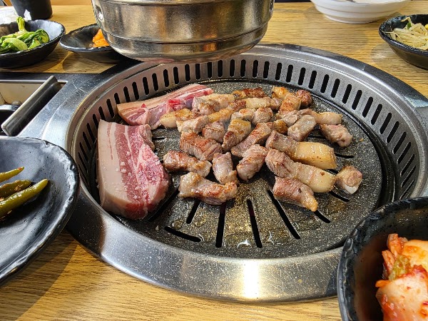 돌섬흑돼지 5