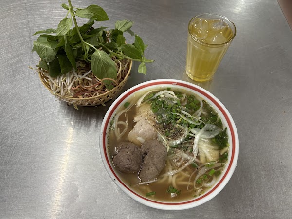 Pho Binh 4