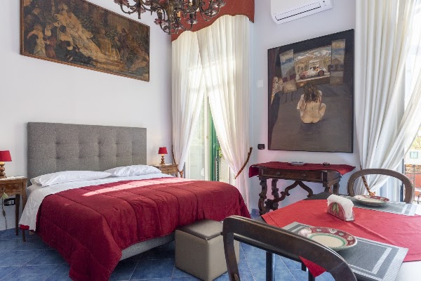 Le stanze dei Mille, Naples 2