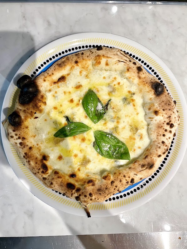 Pizzeria Carlino's 5