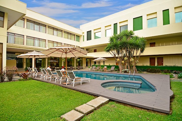 Auténtico Hotel