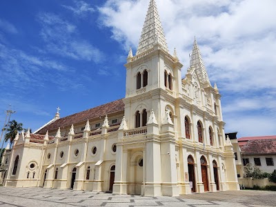 Santa Cruz Cathedral Basilica Fort Kochi 1