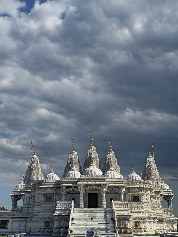BAPS Shri Swaminarayan Mandir, Toronto 1