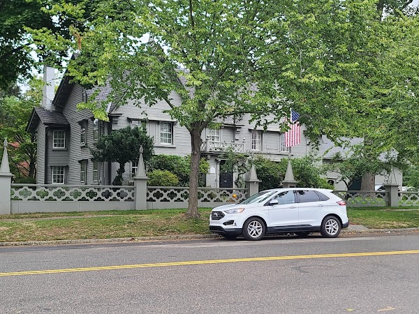 The Pickering House 4