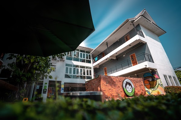Mad Monkey Chiang Mai