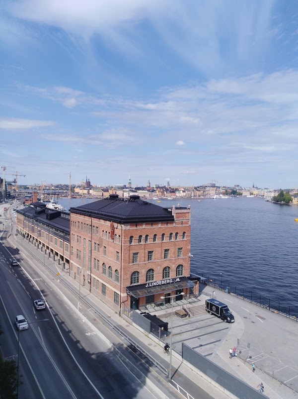 Fjällgatan 1