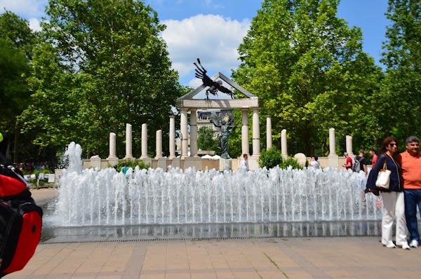 Liberty Square 5