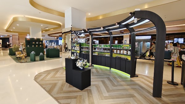 Skonx Perfumery @ Central World 3
