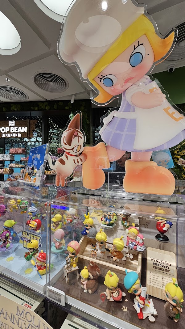 Pop Mart 4