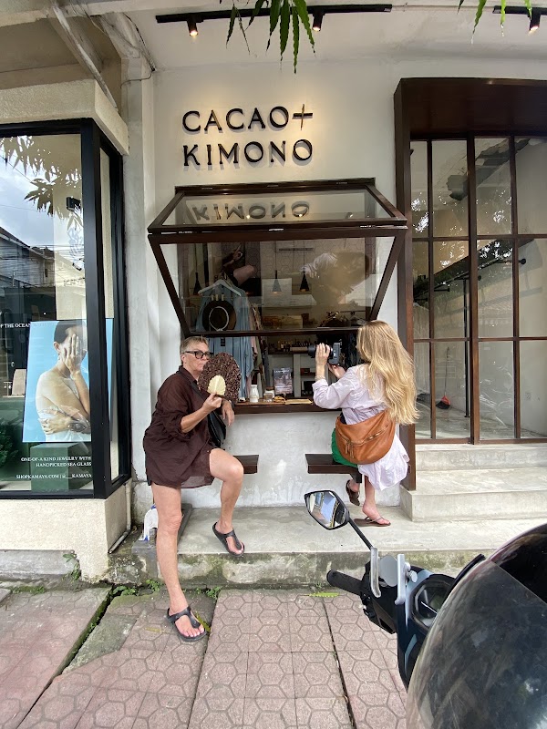 CACAO + KIMONO Pererenan 1