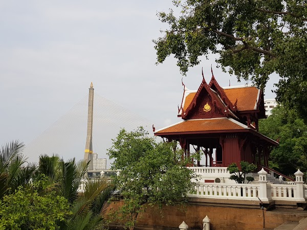 Santi Chai Prakan Park