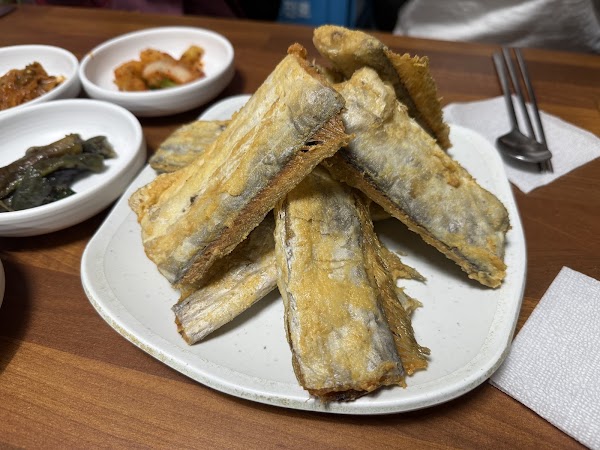 Ttungbo Ajeossi / Fat Uncle / Galchi / Hairtail Fish 3