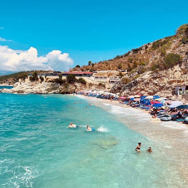 Pulëbardha Beach 5
