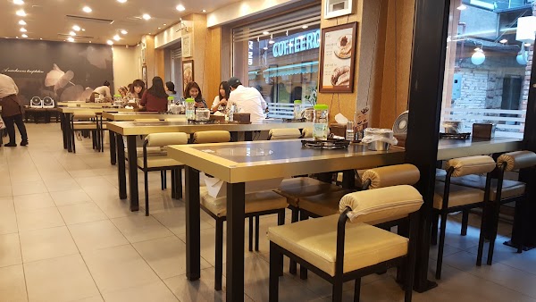 Manjok Ohyang Jokbal (City Hall Branch) 2