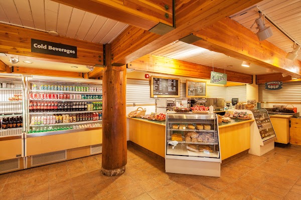 Moraine Lake Cafe 1