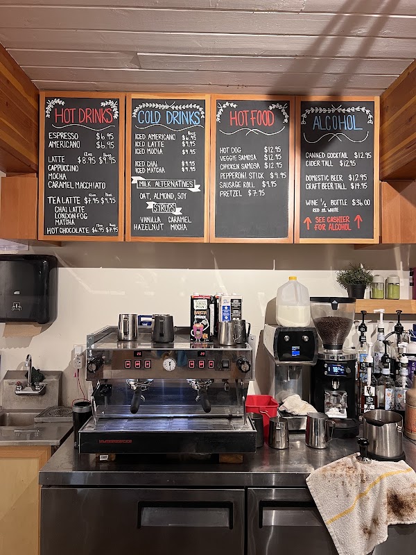 Moraine Lake Cafe 2