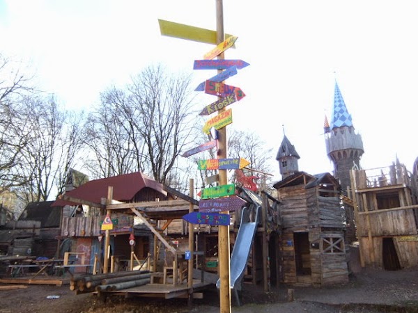 Abenteuerspielplatz Maulwurfshausen (Kinder 6-13 J. / Kreisjugendring München-Stadt) 1