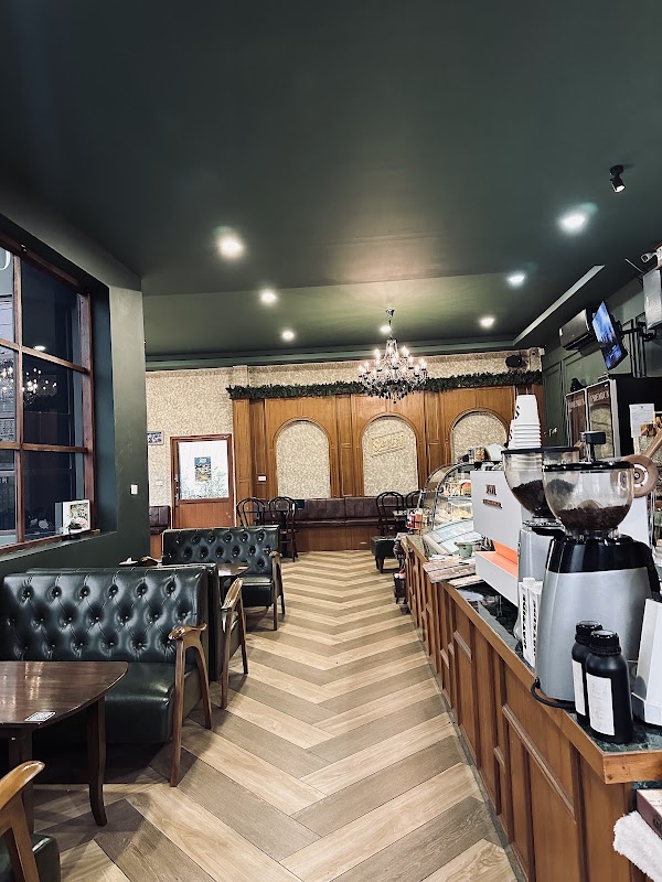 The Secret Bar & Restaurant