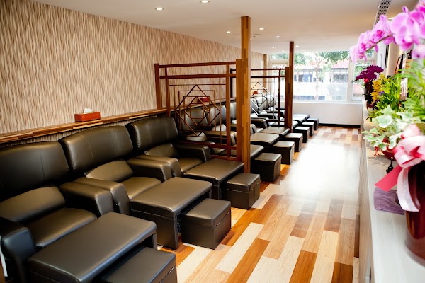 Mingyi Foot Health East Gate Flagship Hall