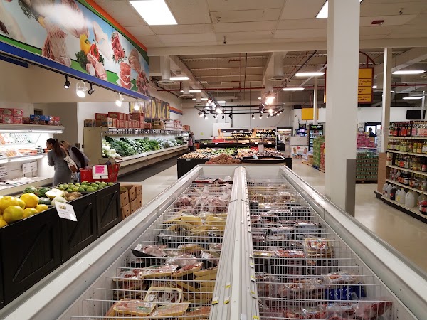 Asian Pacific Market 4