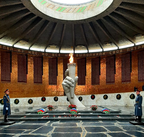 "To Heroes of the Battle of Stalingrad" at Mamayev Kurgan 4