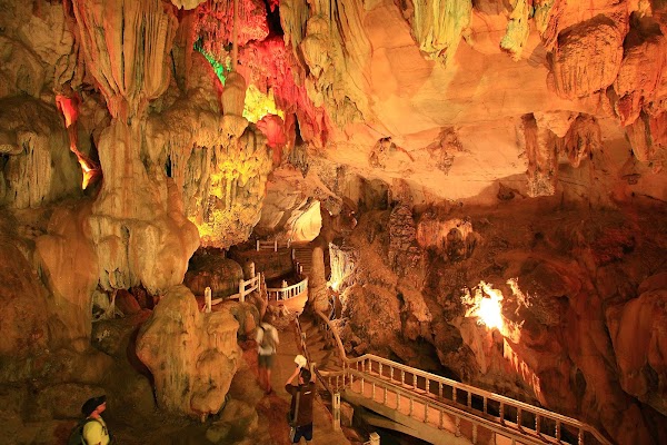 Tham Chang