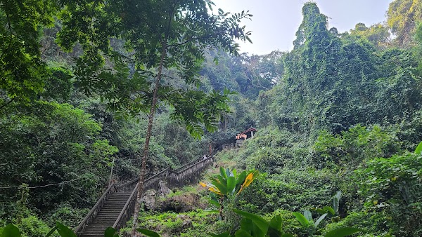 Tham Chang 3
