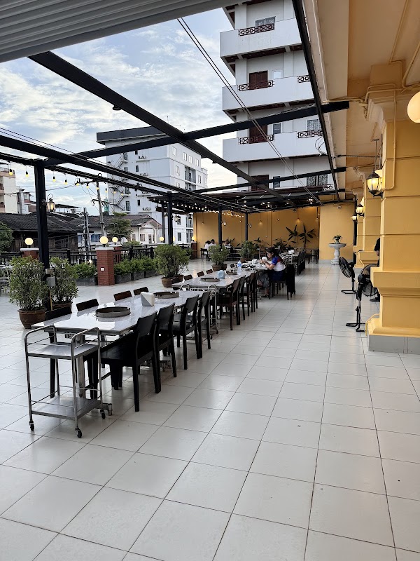 Linda Restaurant 1