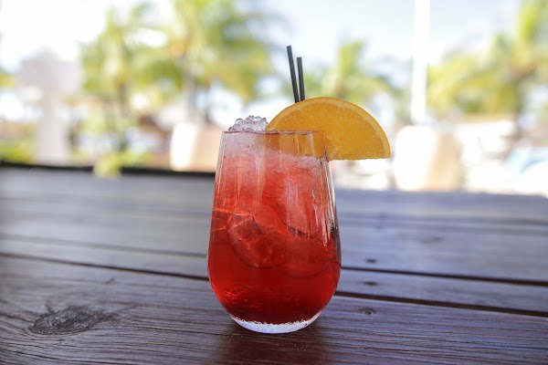 Cabana Beach Club Curacao 5