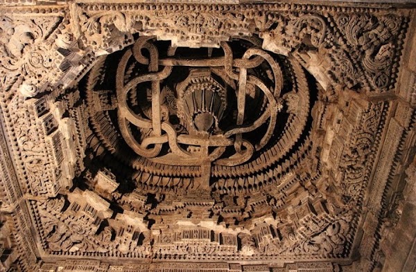 Shri Chennakeshava Swamy Temple (Somanathapura) 4