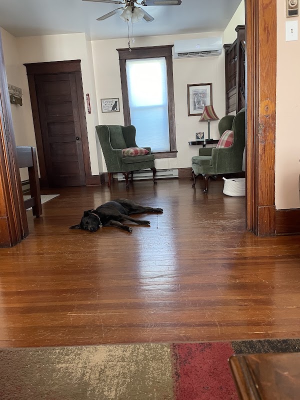 Gracie’s Place 1