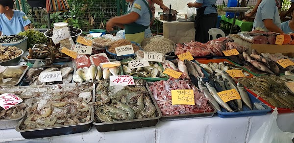 Salcedo Weekend Market 5