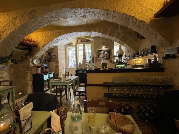 Legligin Restaurant 5