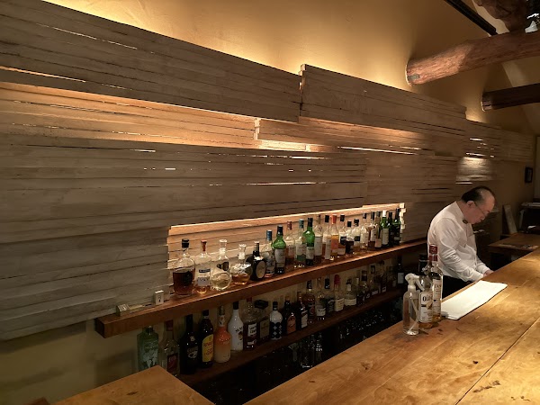 Bar Kawana