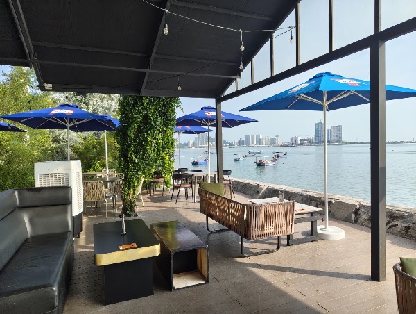 ROCCA BAY CAFE & WATERFRONT 5