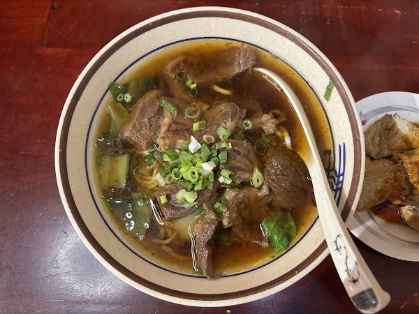Age Inn Beef Noodles 4