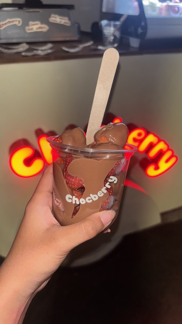 Chocberry Echo Beach