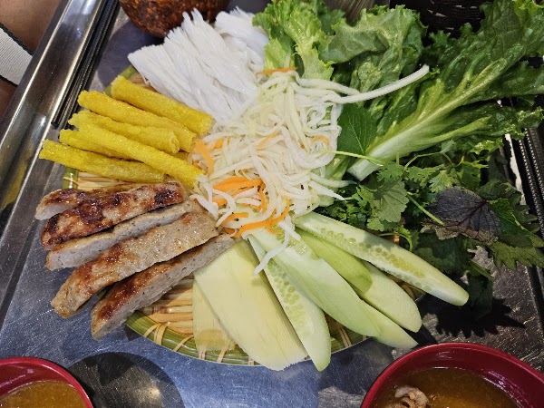 Nem Nướng Nha Trang Quế Hoa 3