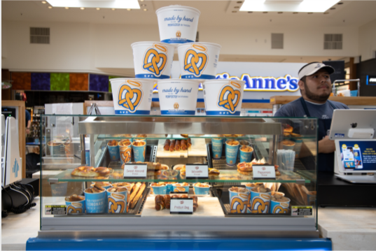 Auntie Anne's 1