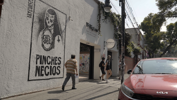 U-Tópicas: Libros y café 1