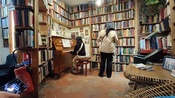 Shakespeare and Company 6