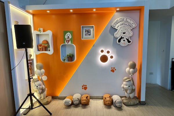 Bailey & Patch Pet Cafe 3