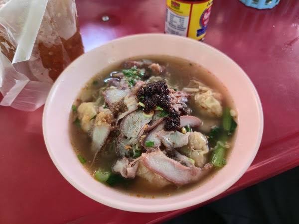 บะหมี่เกี๊ยวกุ้ง สาทร 12 5