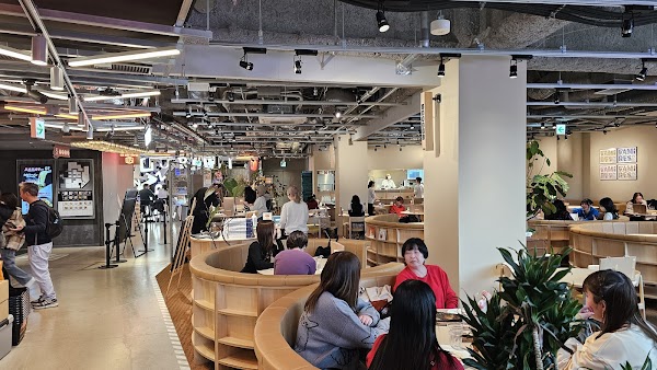 Tokyu Plaza Harajuku (Harakado) 4