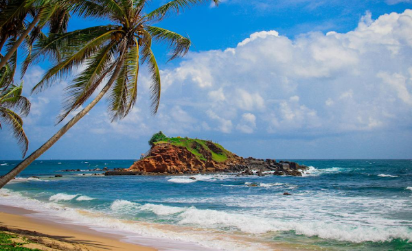 Mirissa Beach 2