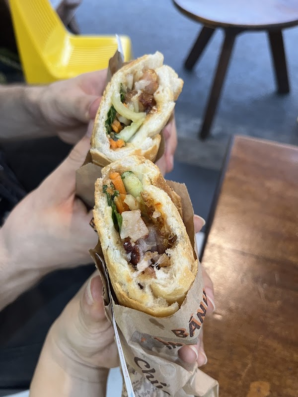 Heo nướng lu Ông Phú Đạt 4