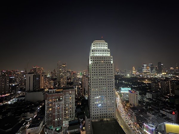 Bangkok Heightz Rooftop (Restaurant & Bar 39th floor) 4