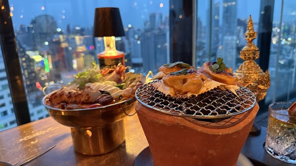 Bangkok Heightz Rooftop (Restaurant & Bar 39th floor) 3